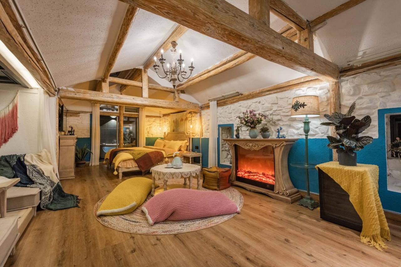 Dali Oldtown Deertrip Guesthouse מראה חיצוני תמונה