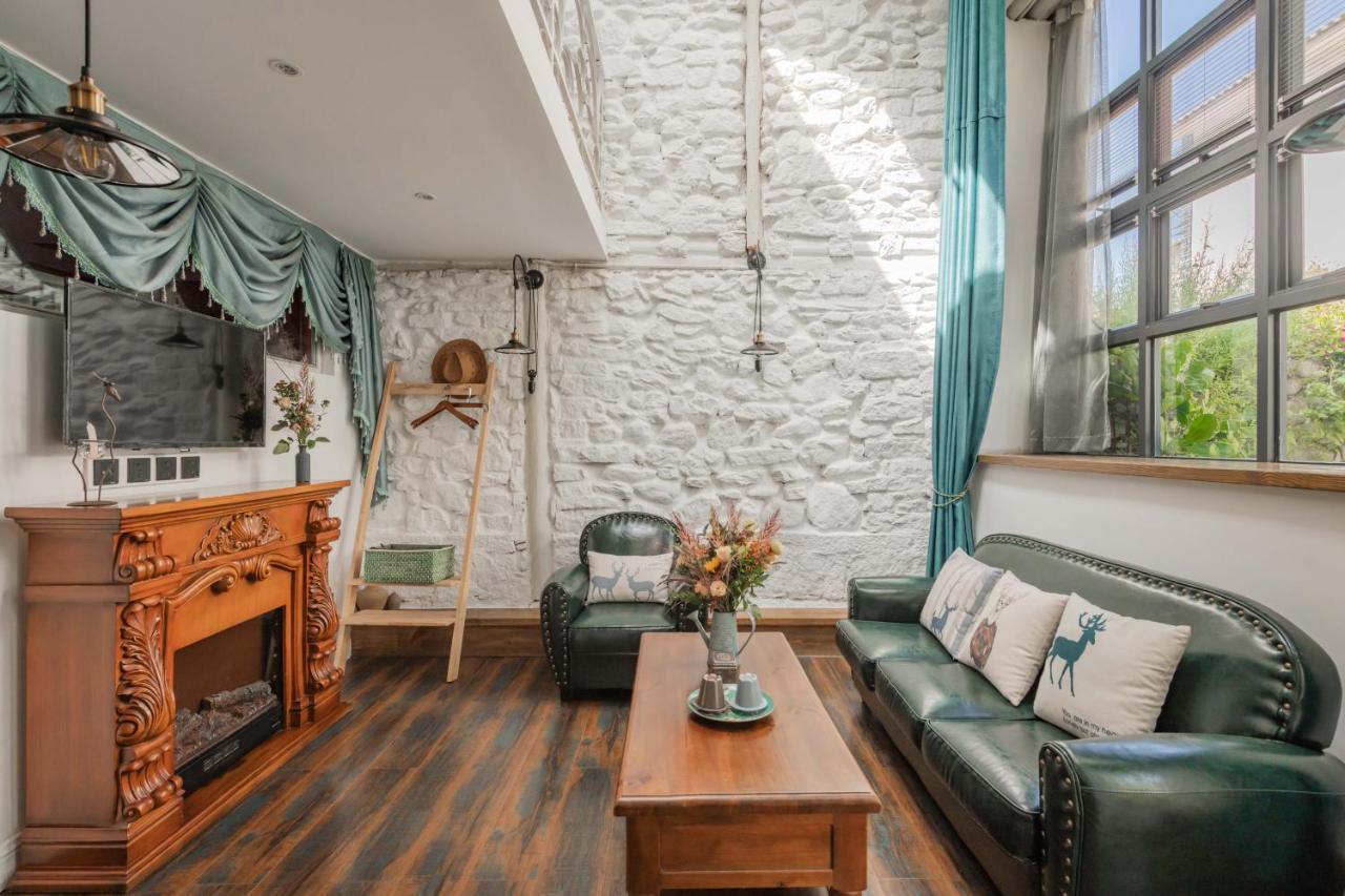 Dali Oldtown Deertrip Guesthouse מראה חיצוני תמונה